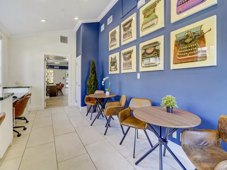 Emerald Palms apartments in Miami, FL – photo 45