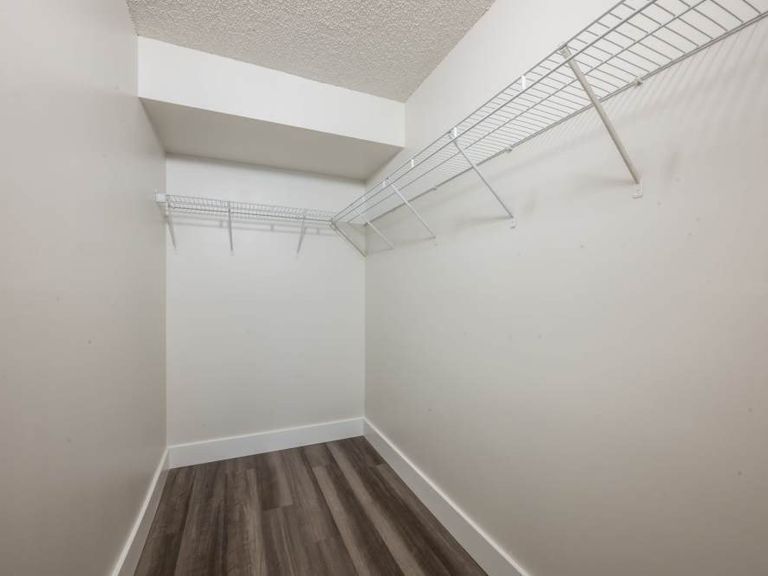 Ernie Martin Villas apartments in Miami, FL – photo 35