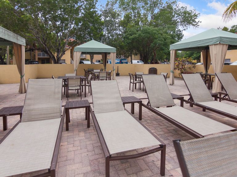 Fairway View apartments in Hialeah, FL – photo 11