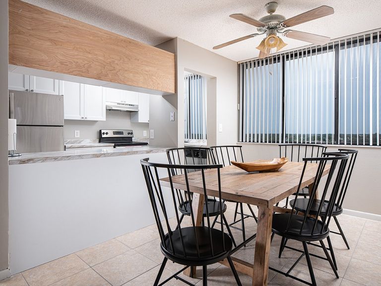 Fairways of Inverrary apartments in Lauderhill, FL – photo 17