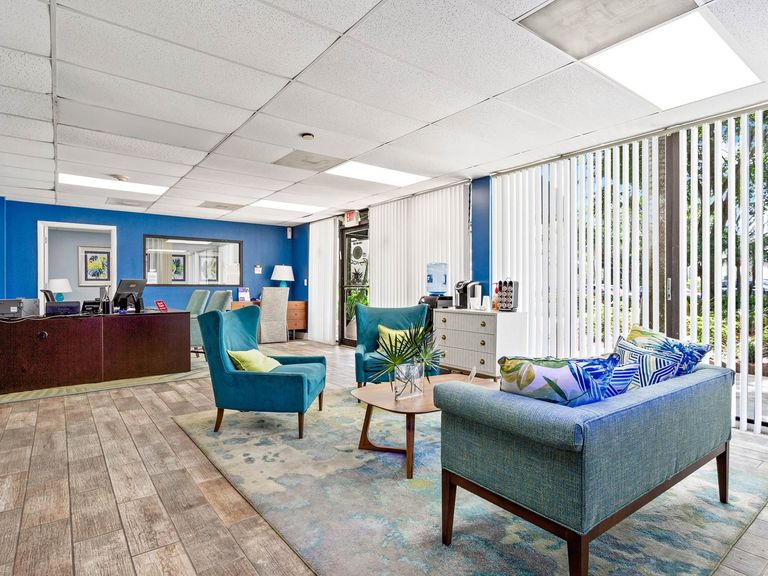 Fairways of Inverrary apartments in Lauderhill, FL – photo 25