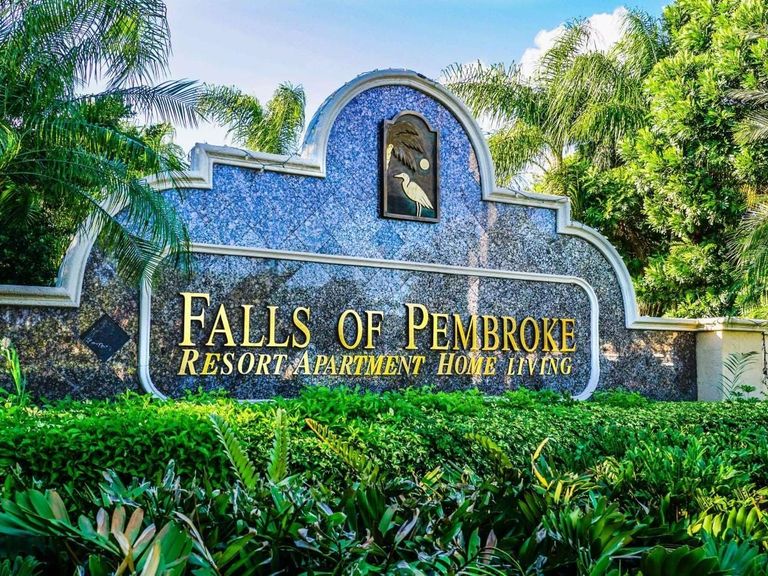 Falls Of Pembroke apartments in Pembroke Pines, FL – photo 18