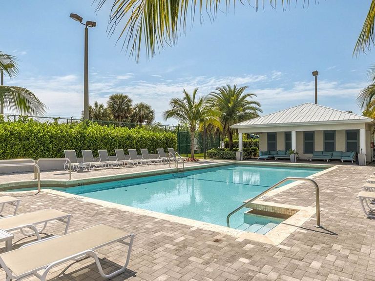 Flats on the Green apartments in Tamarac, FL – photo 41