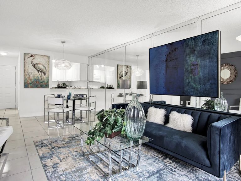 Fontainebleau Milton Apartments apartments in Miami, FL – photo 16