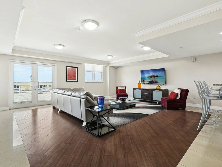 Fontainebleau Milton Apartments apartments in Miami, FL – photo 20