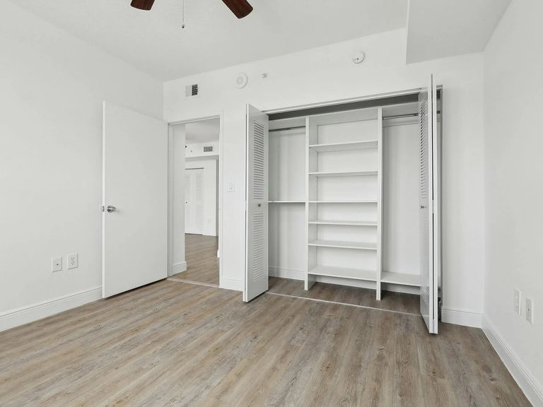 Fontainebleau Milton Apartments apartments in Miami, FL – photo 40