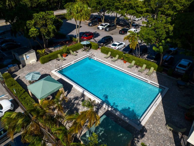 Forest Place apartments in Miami, FL – photo 21