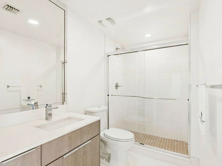 Gables 37 Grand apartments in Miami, FL – photo 31