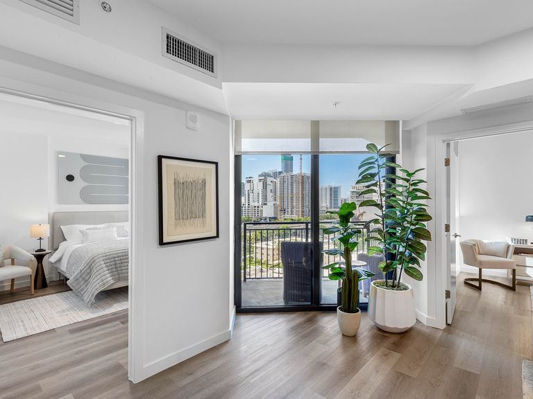 Gallery Marti Park apartments in Miami, FL – photo 7