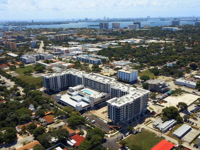 Gardens Residences apartments in North Miami, FL – photo 18