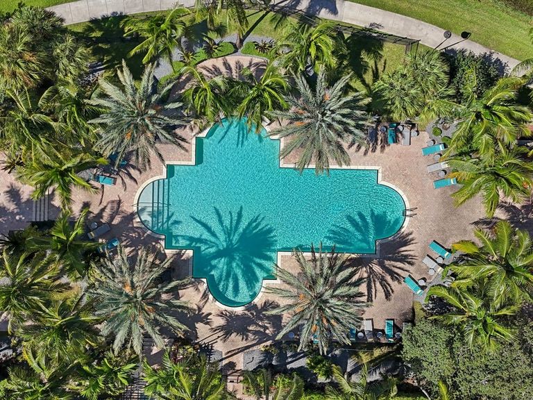 Grand Riviera Miramar apartments in Miramar, FL – photo 19