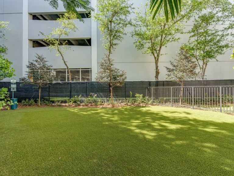 Grand View Park apartments in Miami, FL – photo 23