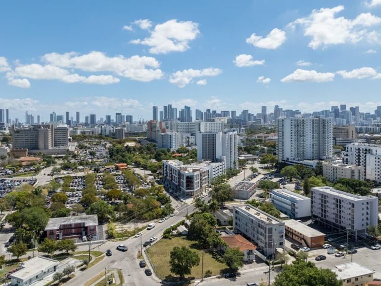 Grand View Park apartments in Miami, FL – photo 25
