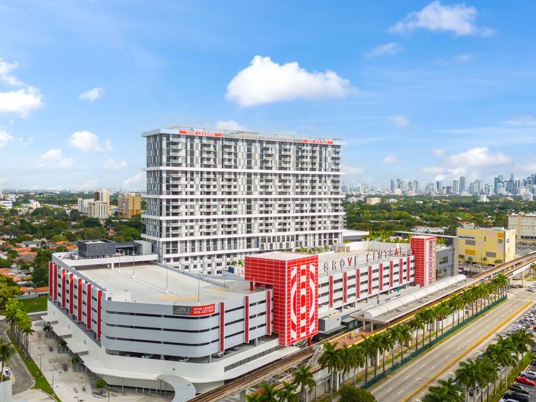 Grove Central Residences apartments in Miami, FL – photo 54