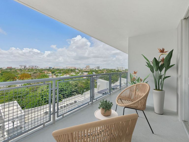 Grove Station Tower apartments in Miami, FL – photo 12