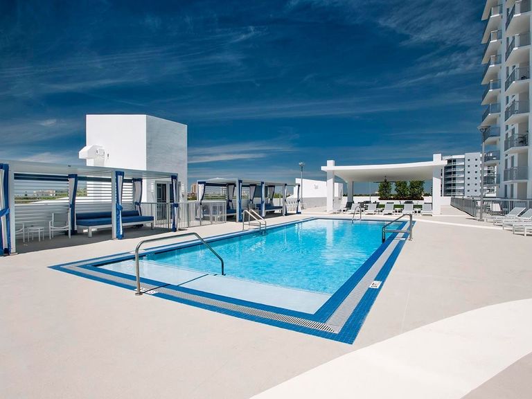 Grove Station Tower apartments in Miami, FL – photo 25