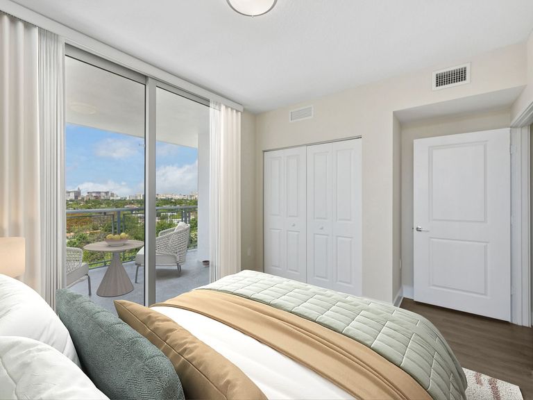 Grove Station Tower apartments in Miami, FL – photo 28
