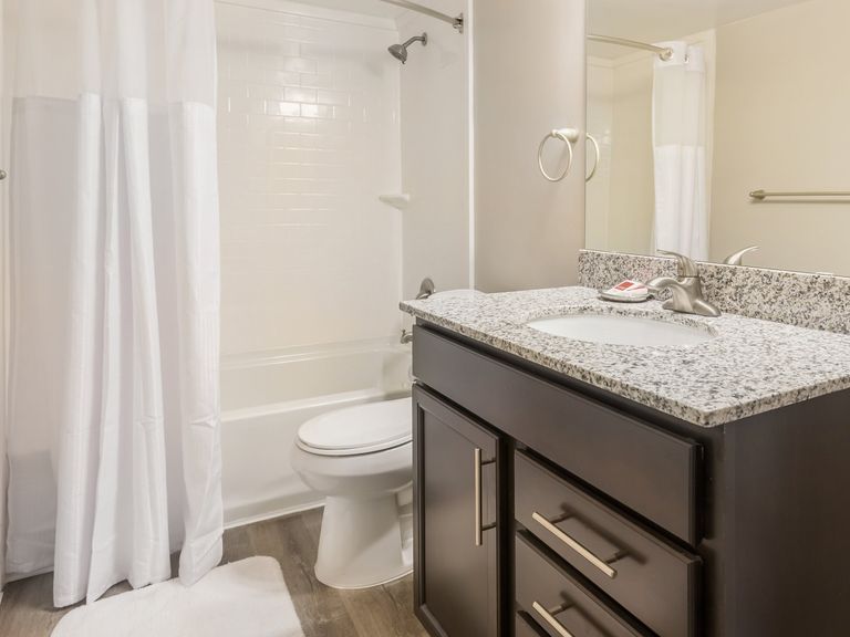 Halcyon apartments in Hollywood, FL – photo 16