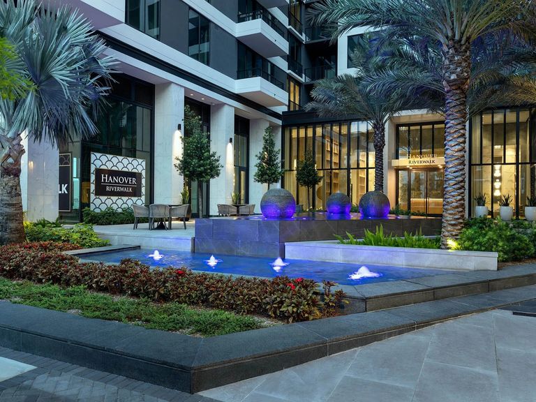 Hanover Riverwalk apartments in Fort Lauderdale, FL – photo 7