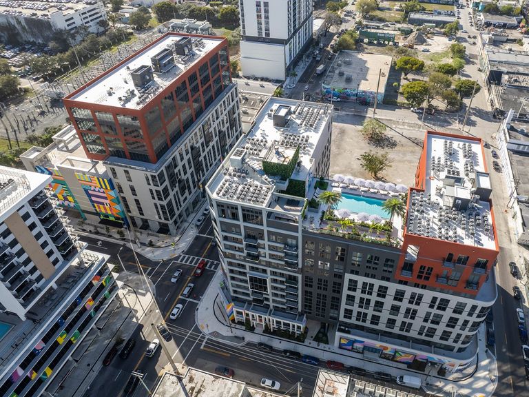 Highley House apartments in Miami, FL – photo 26