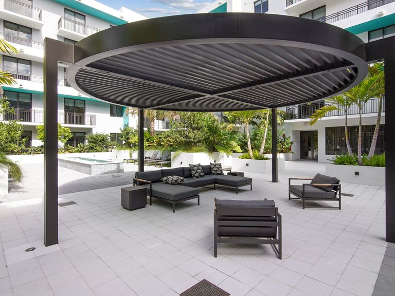 Hollywood Heights on the Boulevard apartments in Hollywood, FL – photo 12