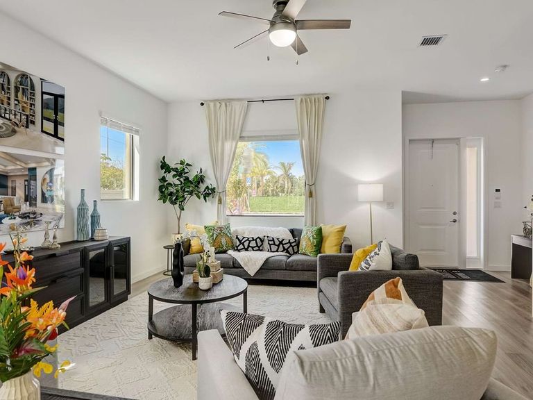 ID Oakland Park apartments in Oakland Park, FL – photo 11