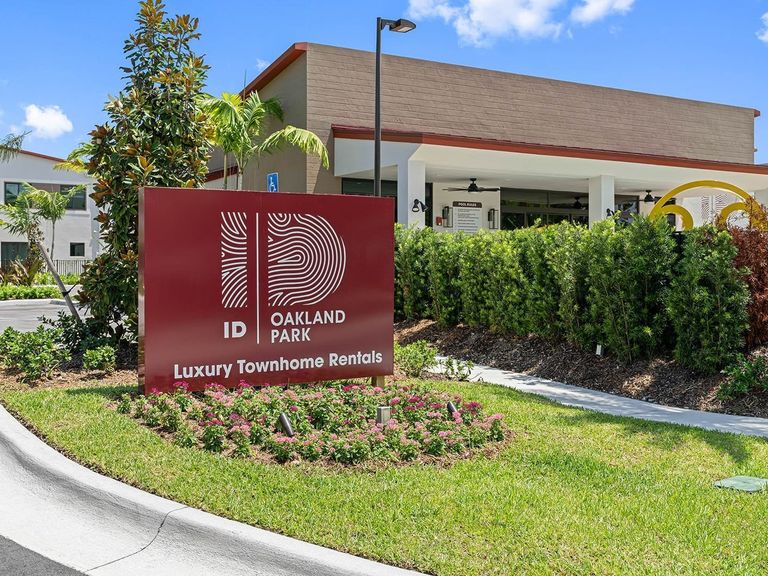 ID Oakland Park apartments in Oakland Park, FL – photo 51