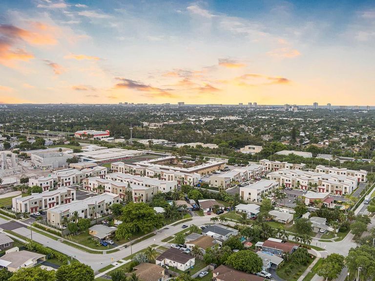 ID Oakland Park apartments in Oakland Park, FL – photo 84