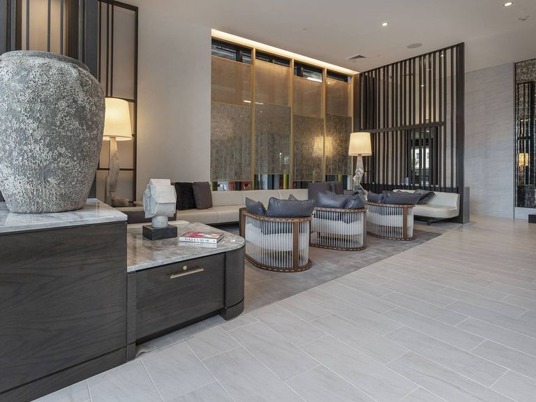 Maizon Brickell apartment community photo