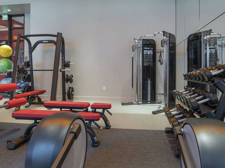 Maizon Brickell apartment community photo