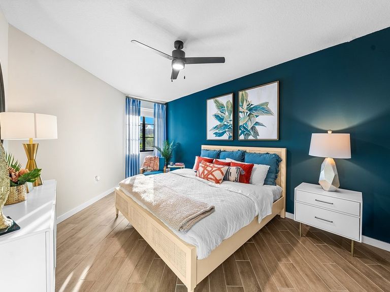 Indigo Palmetto Bay apartments in Palmetto Bay, FL – photo 9