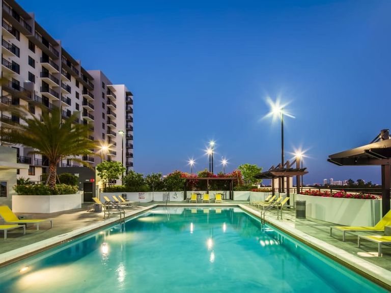 Intown Apartments apartments in Miami, FL – photo 9