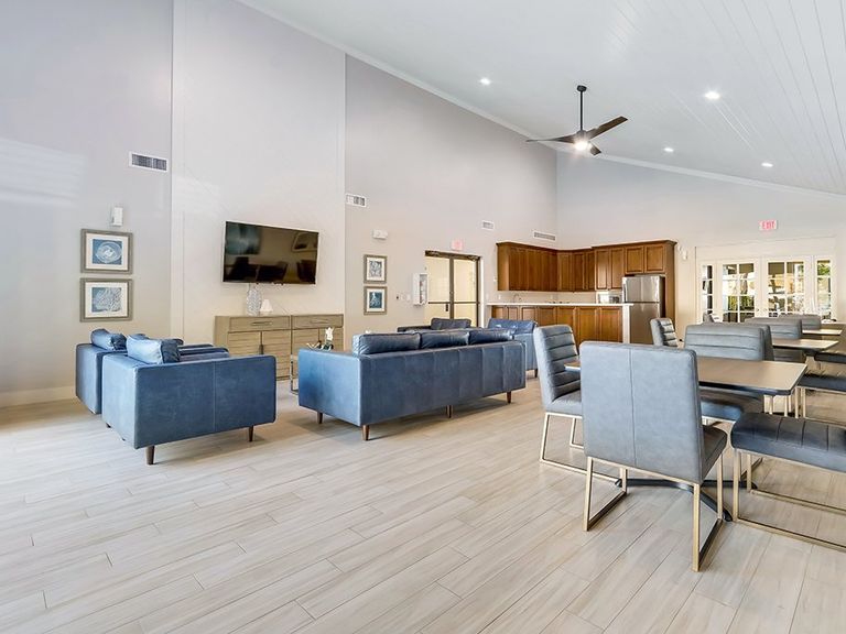 Jacaranda Club apartments in Plantation, FL – photo 10