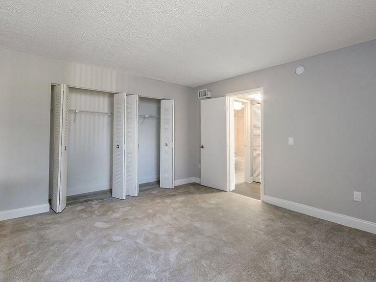 Jacaranda Club apartments in Plantation, FL – photo 19