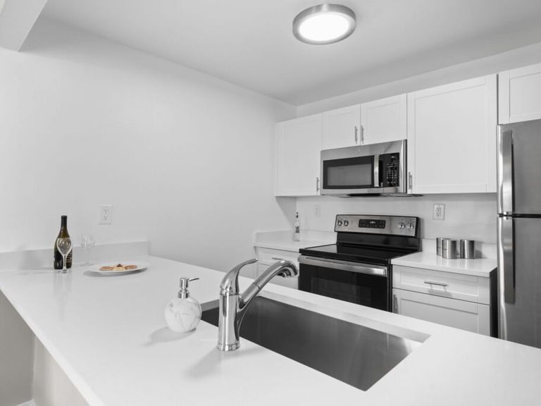 Jacaranda Club apartments in Plantation, FL – photo 29