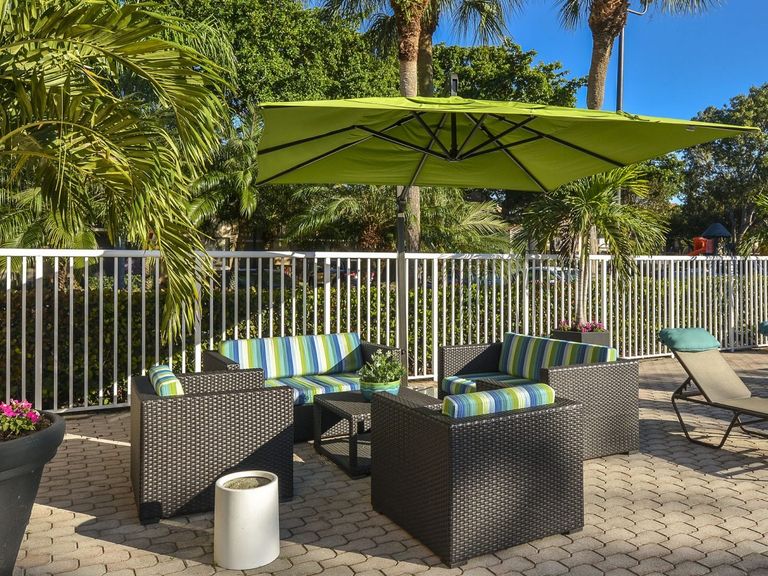 Jacaranda Village apartments in Plantation, FL – photo 11