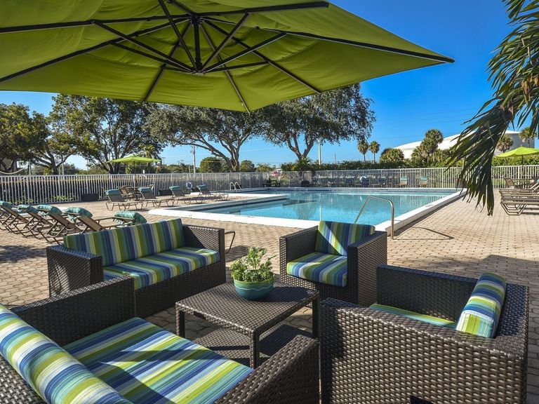 Jacaranda Village apartments in Plantation, FL – photo 12