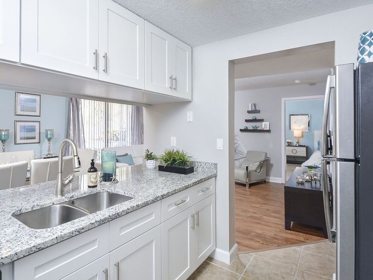 Jacaranda Village apartments in Plantation, FL – photo 22