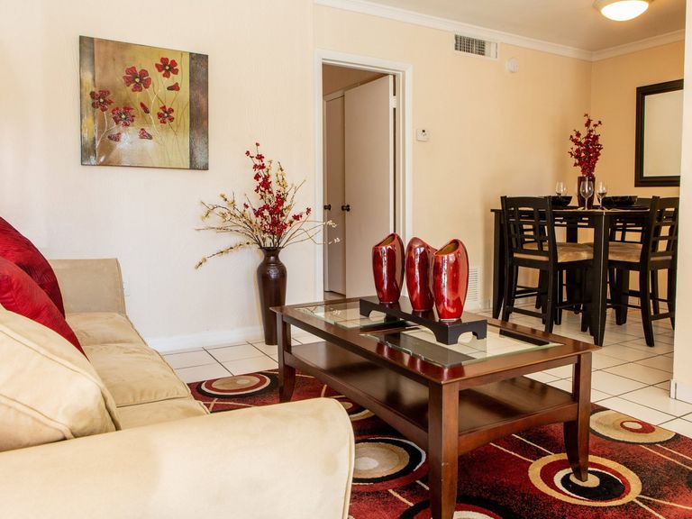 Jade Gardens Apartments apartments in Miami, FL – photo 9