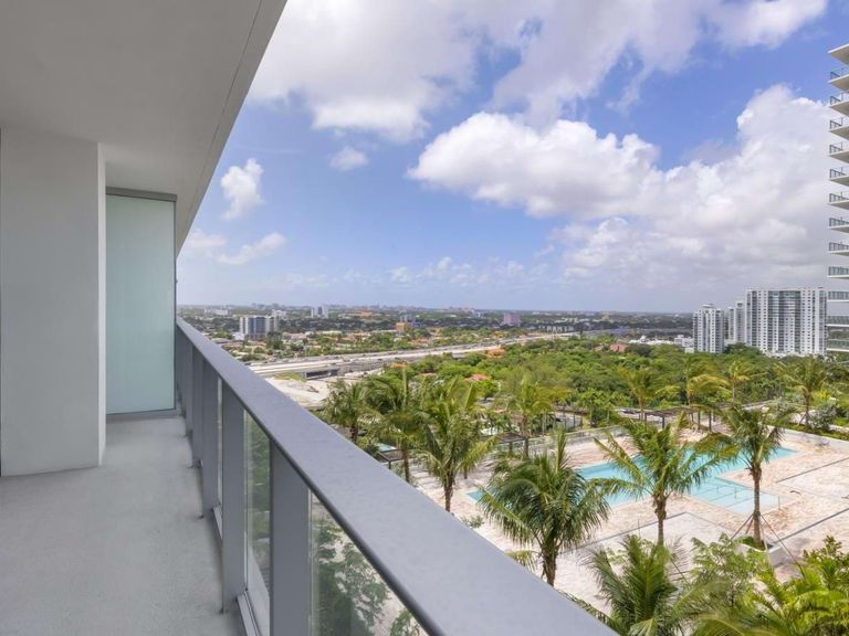 Lantower River Landing apartments in Miami, FL – photo 28