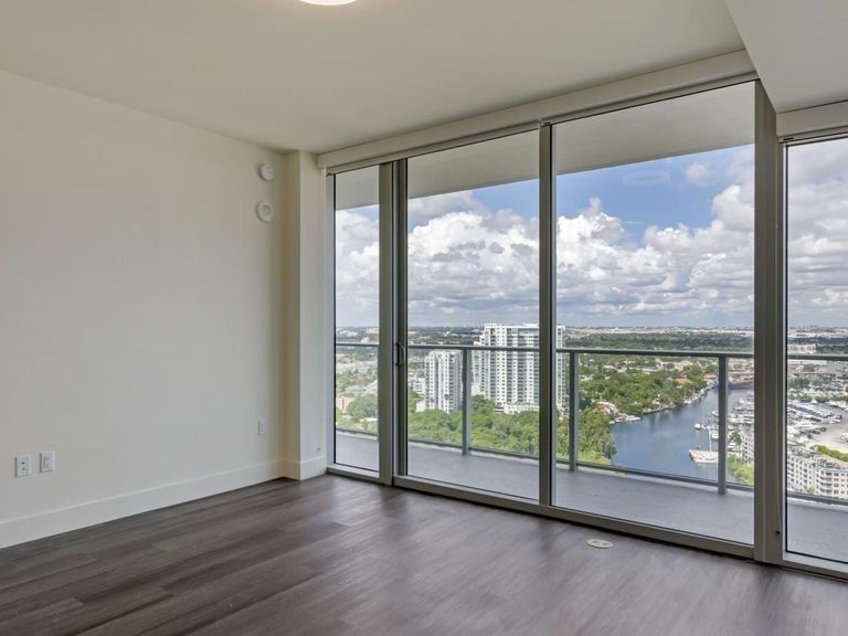 Lantower River Landing apartments in Miami, FL – photo 33