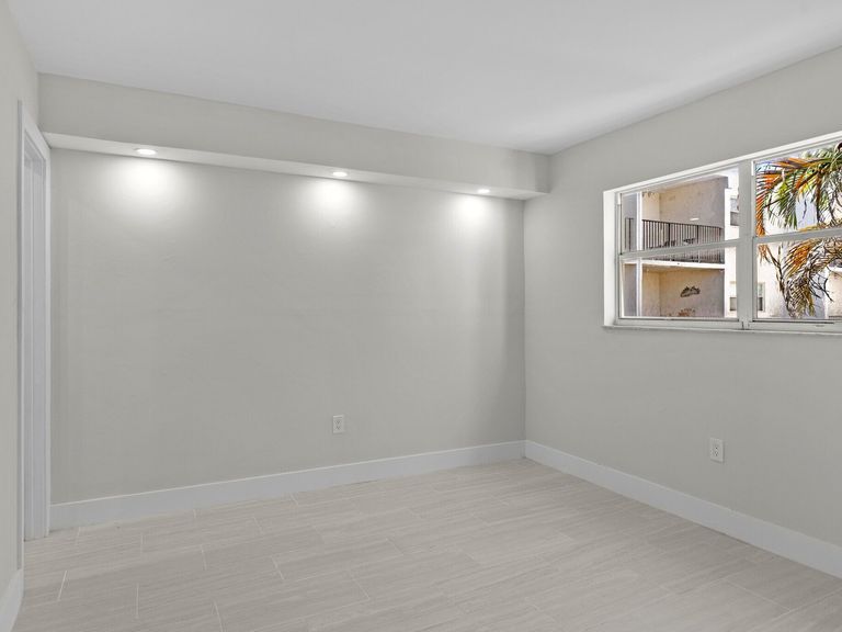 Las Terrazas apartments in Hialeah, FL – photo 17