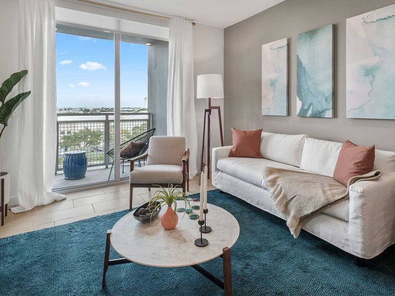 LaVida Apartments apartments in Miami, FL – photo 11