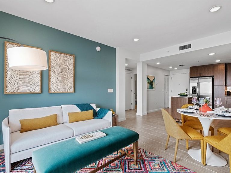LaVida Apartments apartments in Miami, FL – photo 22