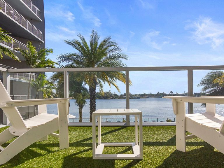 LaVida Apartments apartments in Miami, FL – photo 7