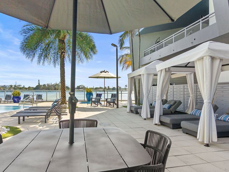 LaVida Apartments apartments in Miami, FL – photo 8