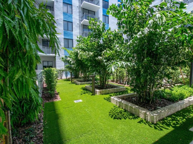Legacy at 36th apartments in Miami, FL – photo 13