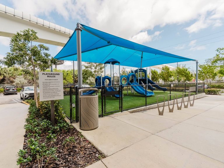 Legacy at 36th apartments in Miami, FL – photo 15