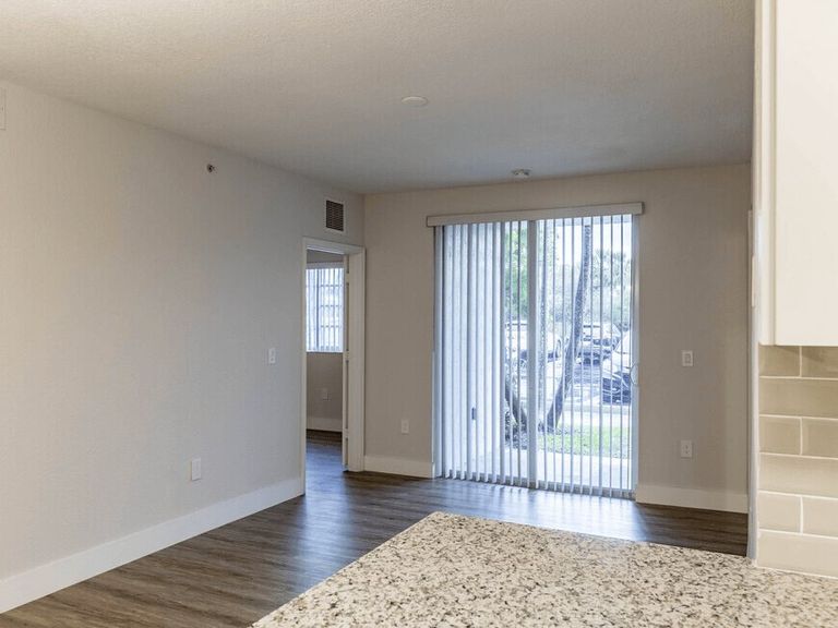 Legacy at Hollywood apartments in Hollywood, FL – photo 9