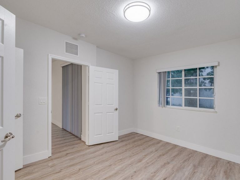 Legacy at Hollywood apartments in Hollywood, FL – photo 11